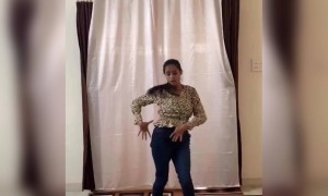 मुंडियां नूं ठग लीया ..