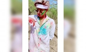 हैप्पी होली मेरे प्यारे दोस्तों