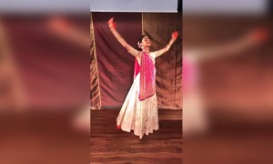 होली मुबारक दोस्तों...