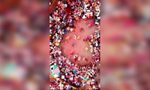 होली मुबारक…...