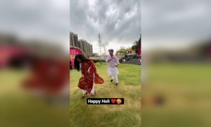 होली मुबारक - आइए रंगों के इस त्योहार का आनंद लें!!!!